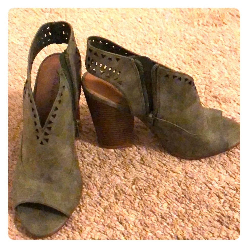 Peep toe booties